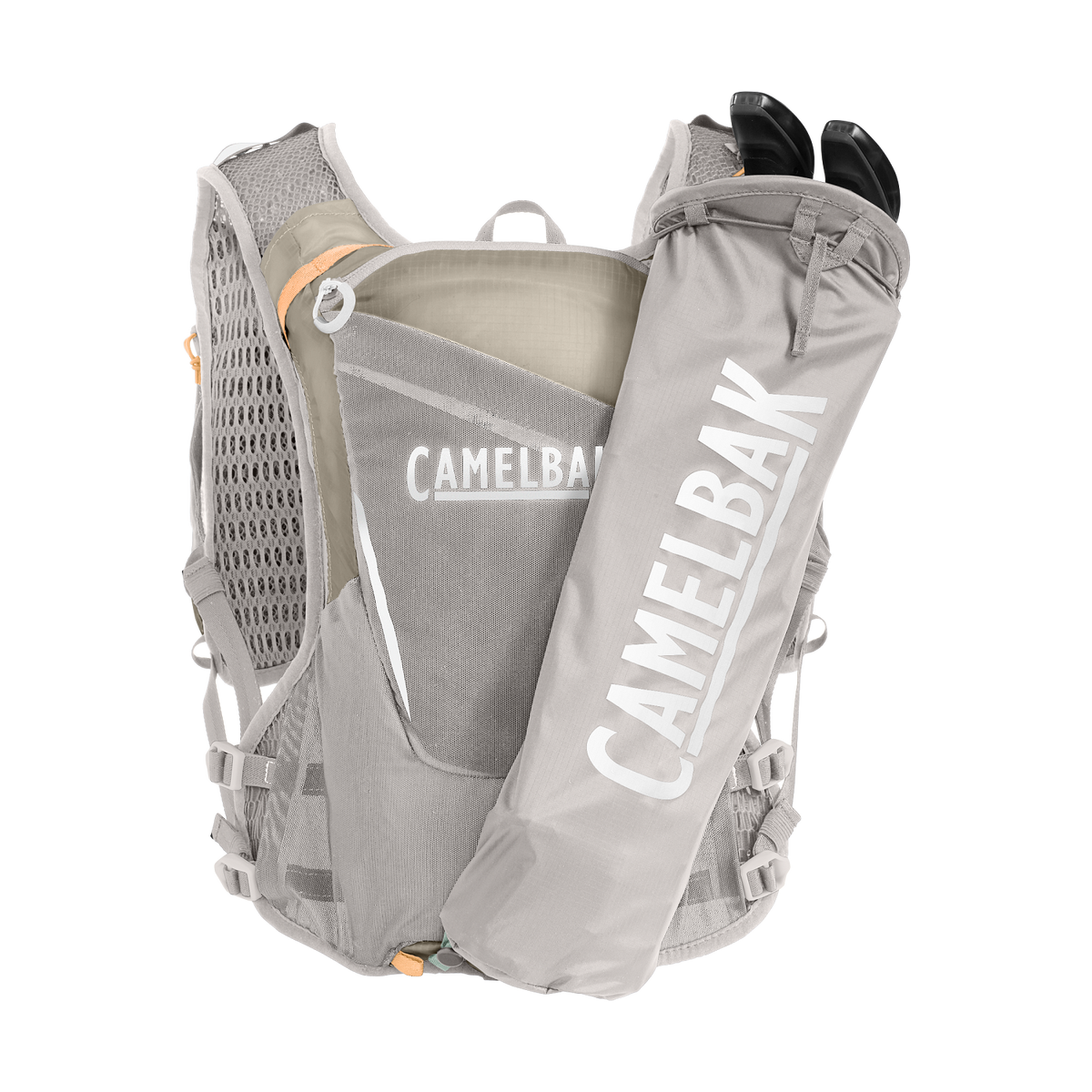 women-s-zephyrtm-pro-vest-with-two-17oz-quick-stowtm-flasks-u6 53kqt7twtf